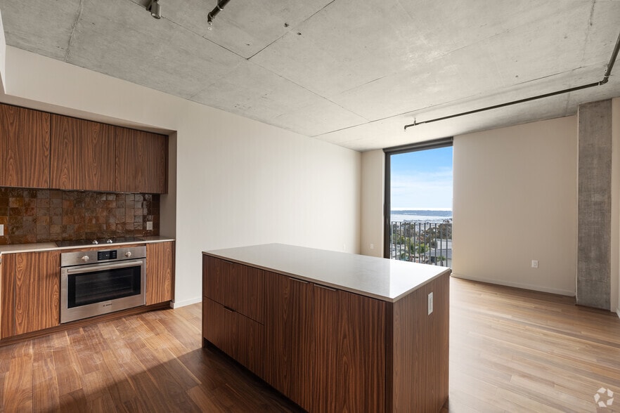More Photos Of 2710 3rd Ave, San Diego Apartments For Sale