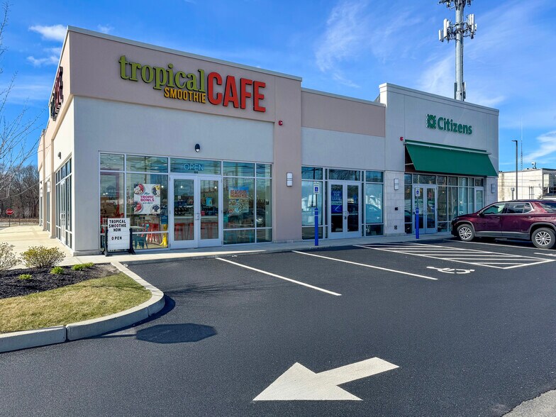 More Photos Of 2574 W Shore Rd, Warwick General Retail For Lease