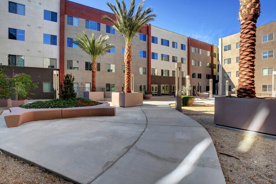 More Photos Of 1055 E Tropicana Ave, Las Vegas Apartments For Lease