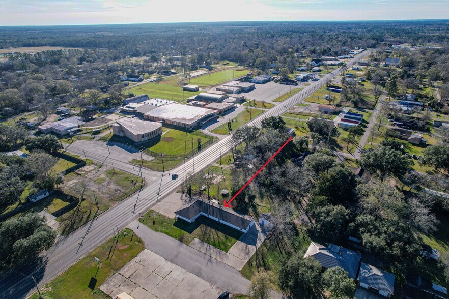More Photos Of 114 Main St, Hull Multifamily For Sale