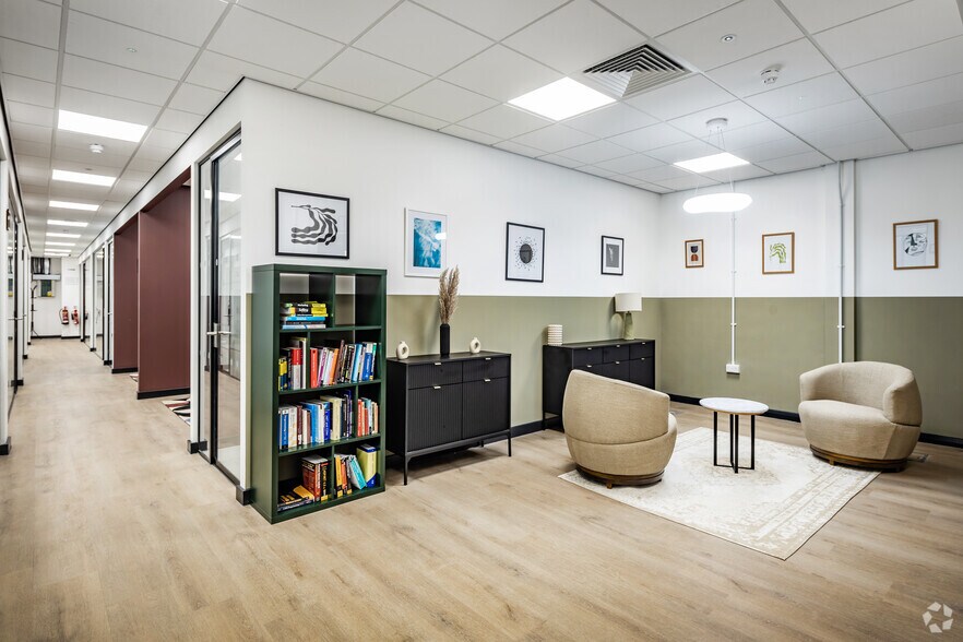 More Photos Of 33-34 Winckley Sq, Preston Coworking Space