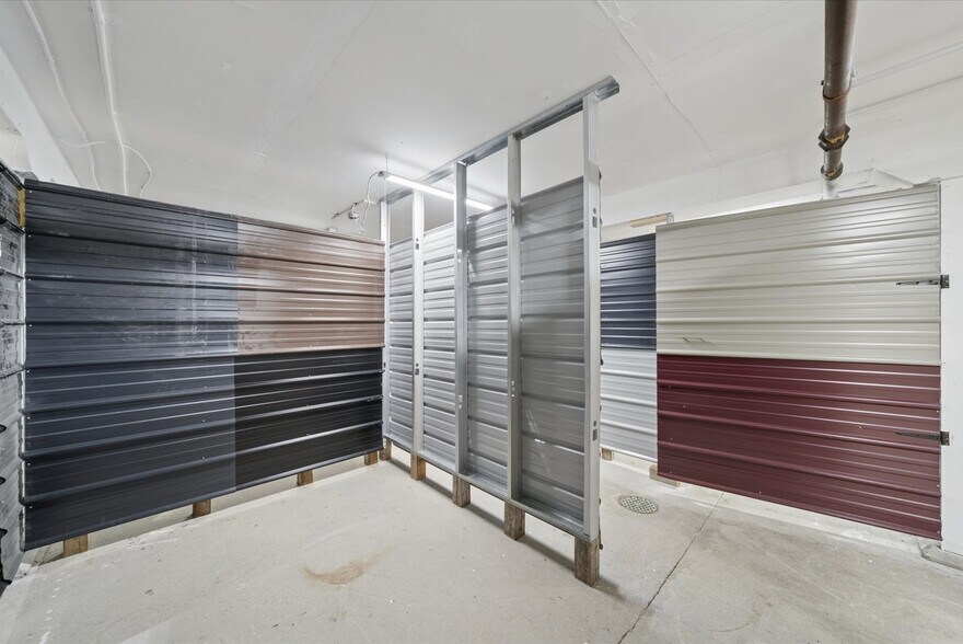 More Photos Of 21 Ann St, Brock Office For Sale