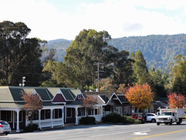 More Photos Of 387 Moore Road, Woodside Land For Sale