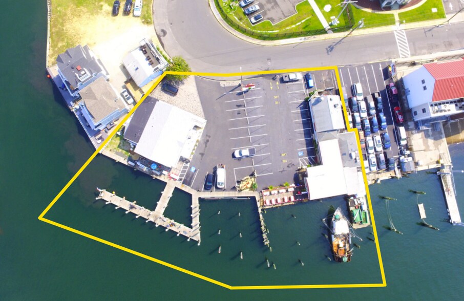 More Photos Of 57 Inlet Dr, Point Pleasant Beach Marina For Sale