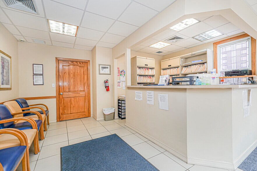 More Photos Of 237 Bay Ridge Pky, Brooklyn Apartments For Sale