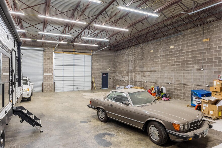 More Photos Of 355 Sequoia Rd NW, Cleveland Industrial For Lease