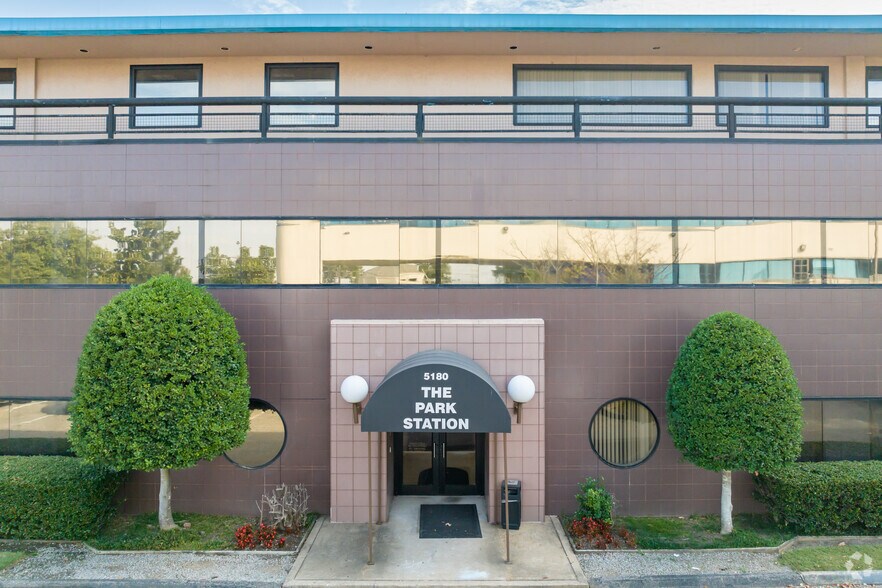 More Photos Of 5180 Park Ave, Memphis Office For Lease