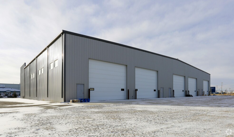 More Photos Of 3912 82nd Ave, Leduc Warehouse For Lease