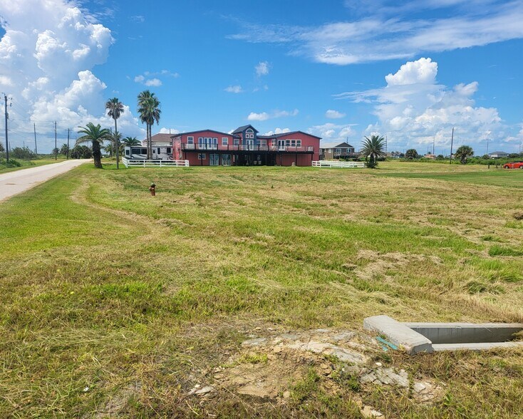 More Photos Of 7 1/2 Mile Rd & Termini San Luis Pass Rd, Galveston Land For Sale