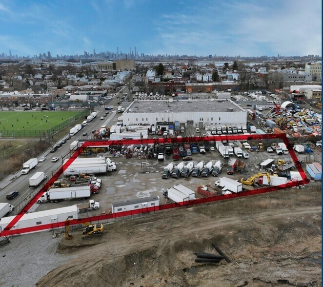 More Photos Of 13105 23rd Ave, College Point Land For Lease