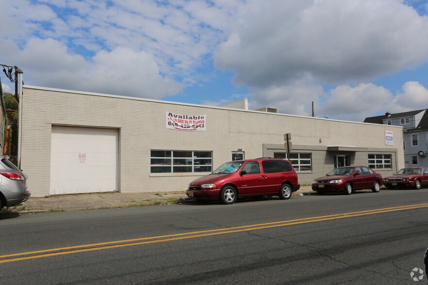 More Photos Of 641 E Elizabeth Ave, Linden Warehouse For Lease