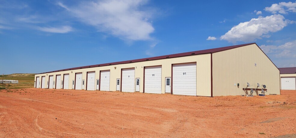 More Photos Of 2052 NW 125th Ave, Watford City Self Storage For Sale