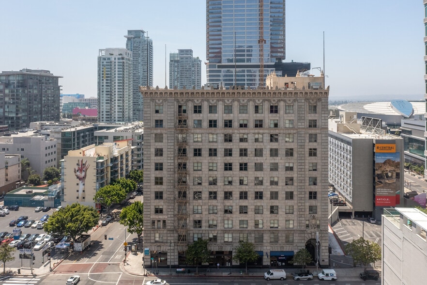 More Photos Of 710-714 W Olympic Blvd, Los Angeles Office For Lease