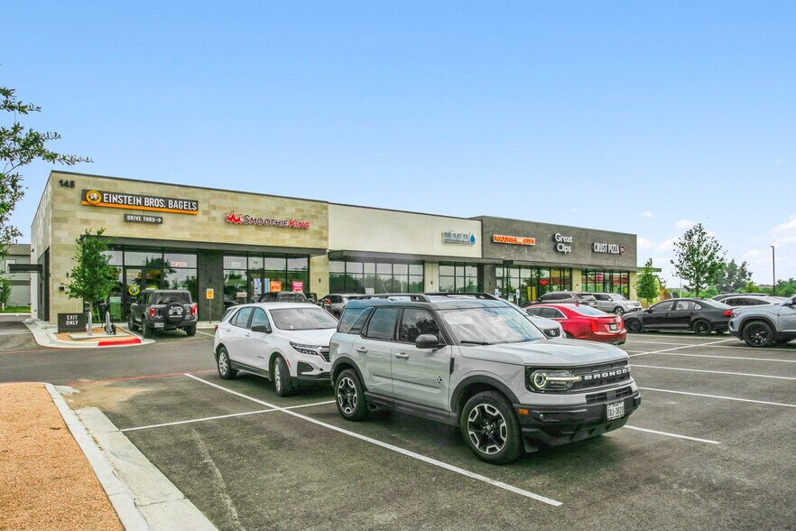 More Photos Of 145 S Brook Dr, Leander Freestanding For Sale