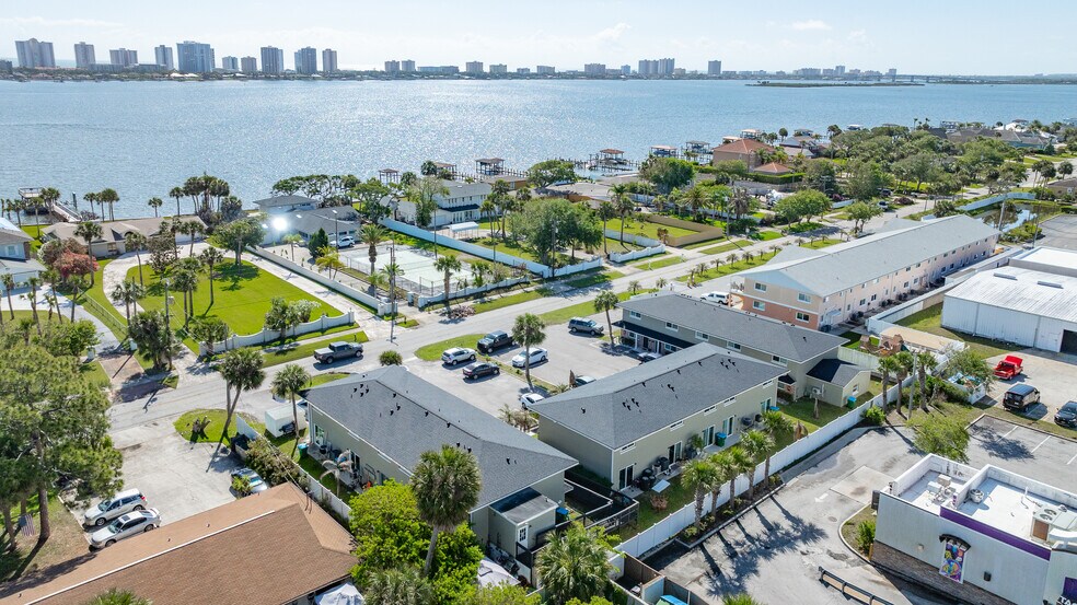 More Photos Of 2322 S Palmetto Ave, Daytona Beach Apartments For Sale