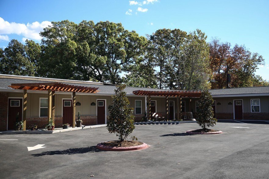 Primary Photo Of 6640 E Wilkinson Blvd, Belmont Office Residential For Lease