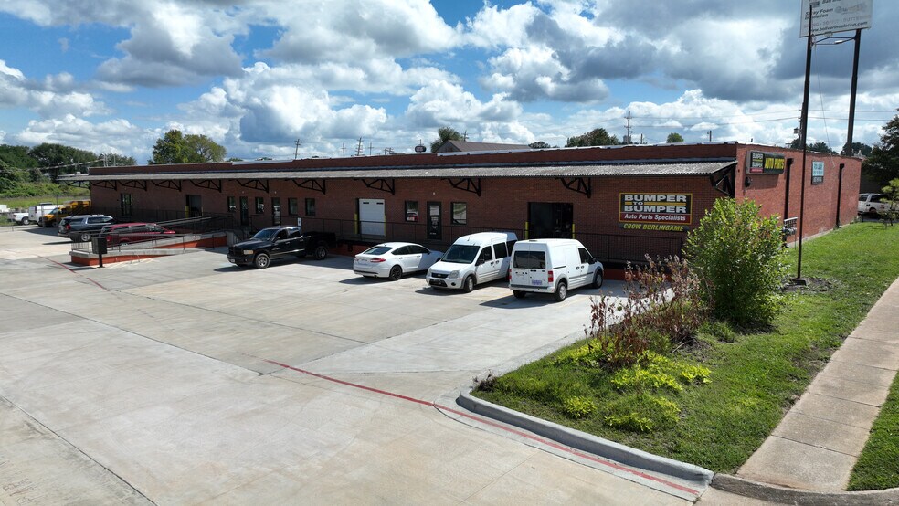 Primary Photo Of 224 N Stewart Ave, Springfield Warehouse For Lease