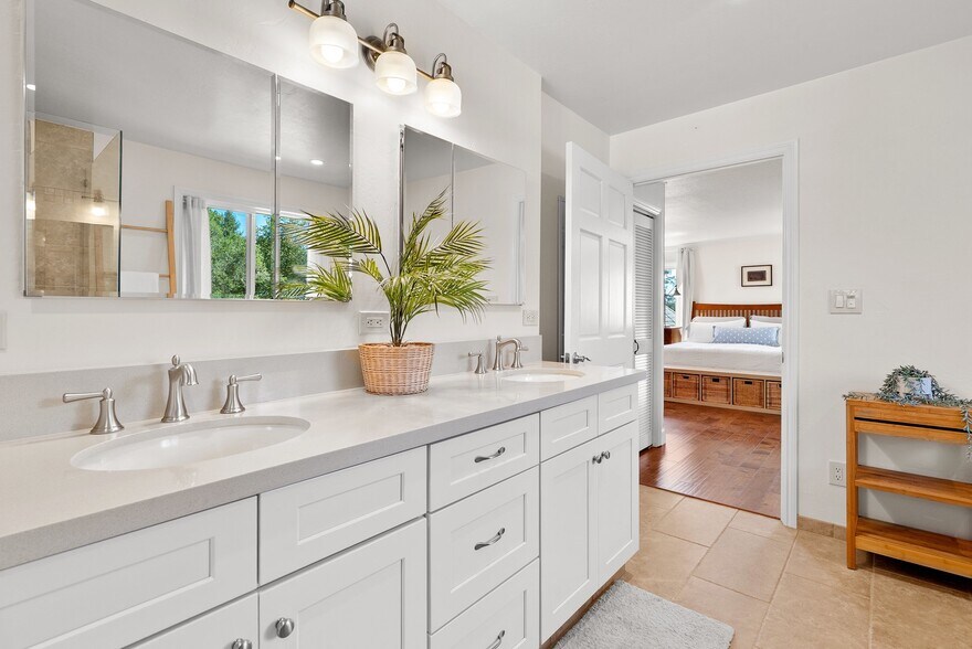 More Photos Of 7919 Empire Grade, Santa Cruz Multifamily For Sale