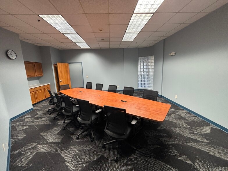 More Photos Of 186 Commerce Dr, LaGrange Industrial For Sale