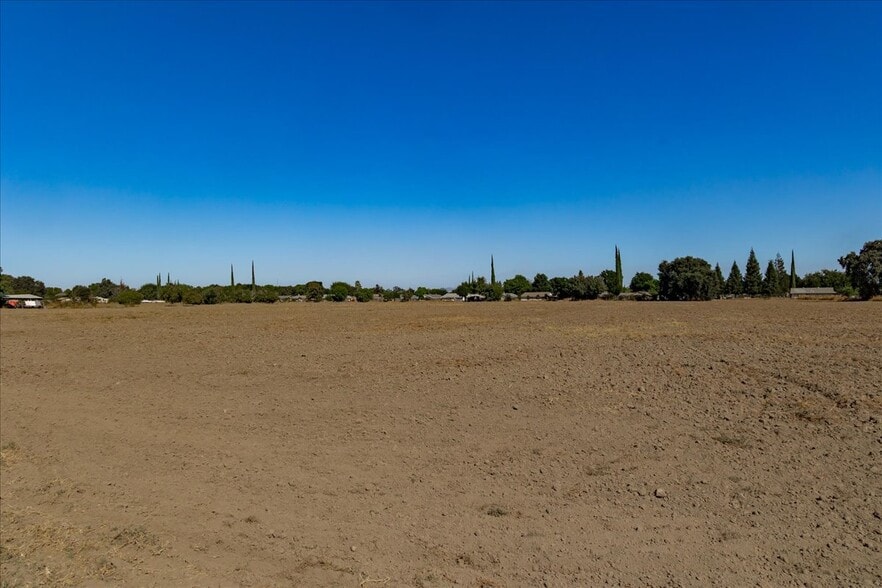 More Photos Of 1425 5th St, Colusa Land For Sale