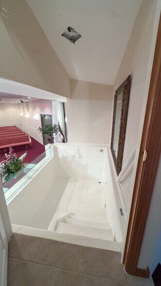More Photos Of 907 N Oklahoma St, Tryon Religious Facility For Sale