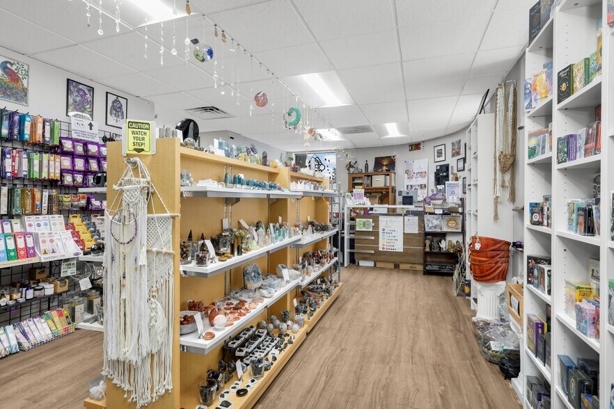 More Photos Of 5701 N Kentucky Ave, Crystal Loft Creative Space For Sale