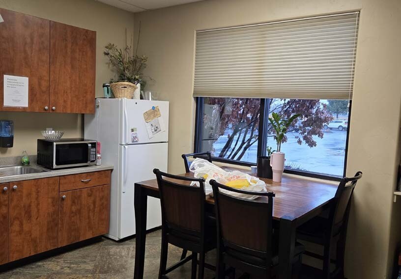 More Photos Of 1415 Parkview Dr, Twin Falls Medical For Sale