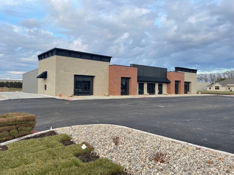 Primary Photo Of 1021 E Kercher Rd, Goshen General Retail For Lease