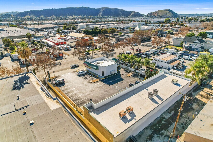 More Photos Of 1481-1489 W Holt Ave, Pomona Restaurant For Sale