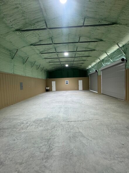 More Photos Of 1100 County Road 108, Hutto Warehouse For Lease