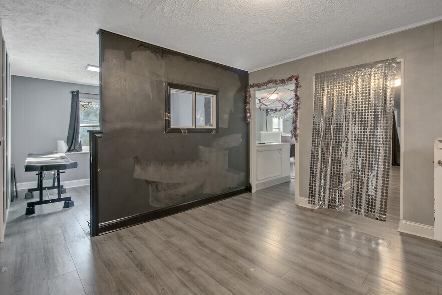 More Photos Of 5955 Yadkin Rd, Fayetteville Freestanding For Sale