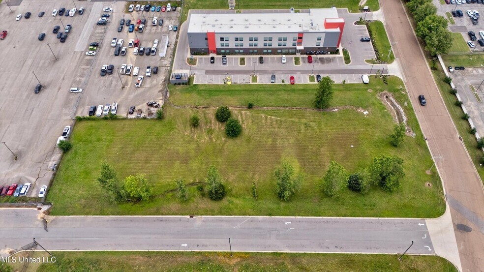 More Photos Of 18 Hospitality Lane Lot #7P-A Ln, Southaven Land For Sale