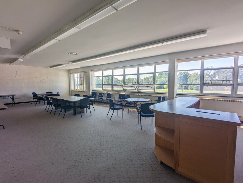 More Photos Of 350 Georgetown Rd, Carneys Point Schools For Sale