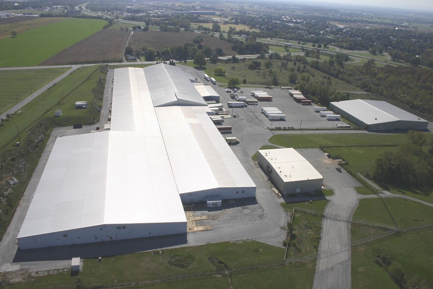 18238 Showalter Rd, Hagerstown, MD 21742 Industrial For Lease