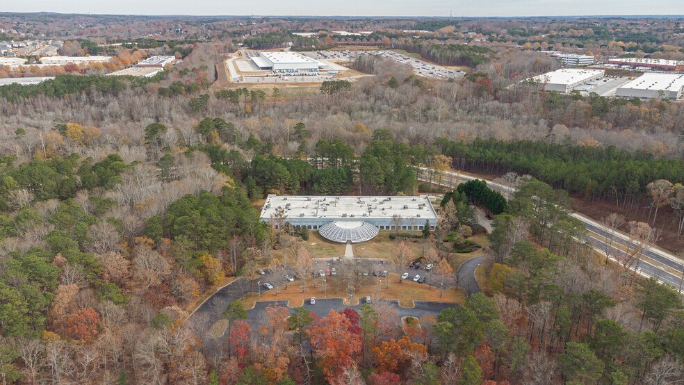 Primary Photo Of 190 Bluegrass Valley Pky, Alpharetta Office For Lease