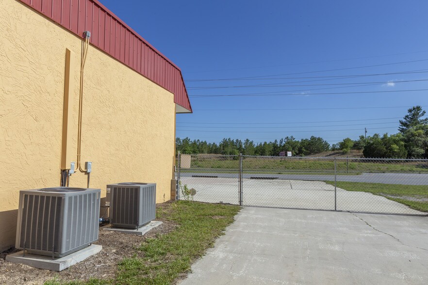 More Photos Of 2211 E Norvell Bryant Hwy, Hernando Freestanding For Sale