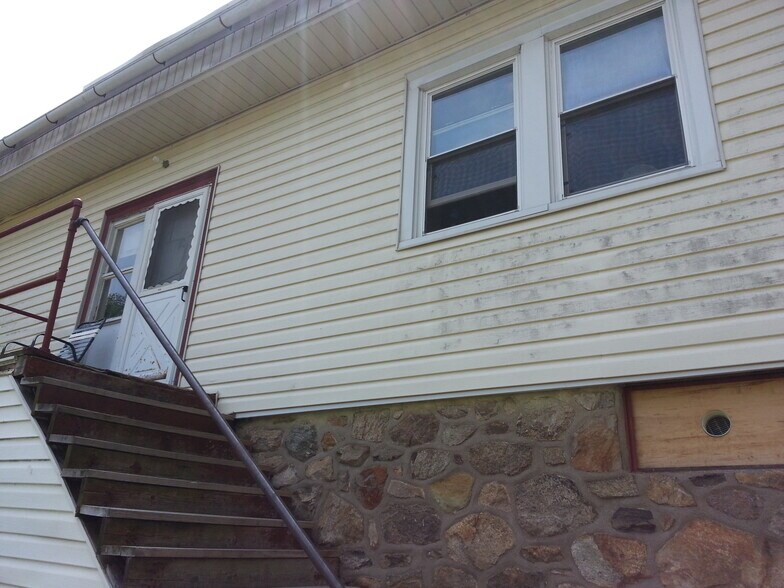 More Photos Of 71 Dreamland Park Dr, Fleetwood Apartments For Sale