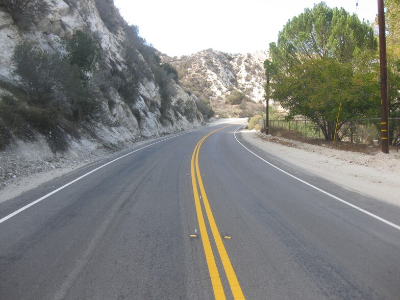 More Photos Of 10645 Soledad Canyon Rd, Santa Clarita Specialty For Sale