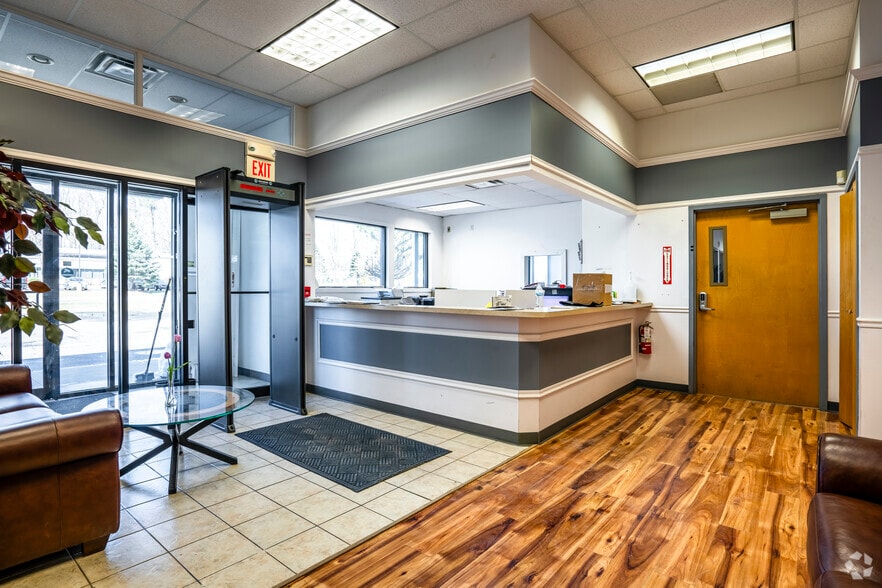 More Photos Of 20 Dutch Mill Rd, Ithaca Light Distribution For Lease