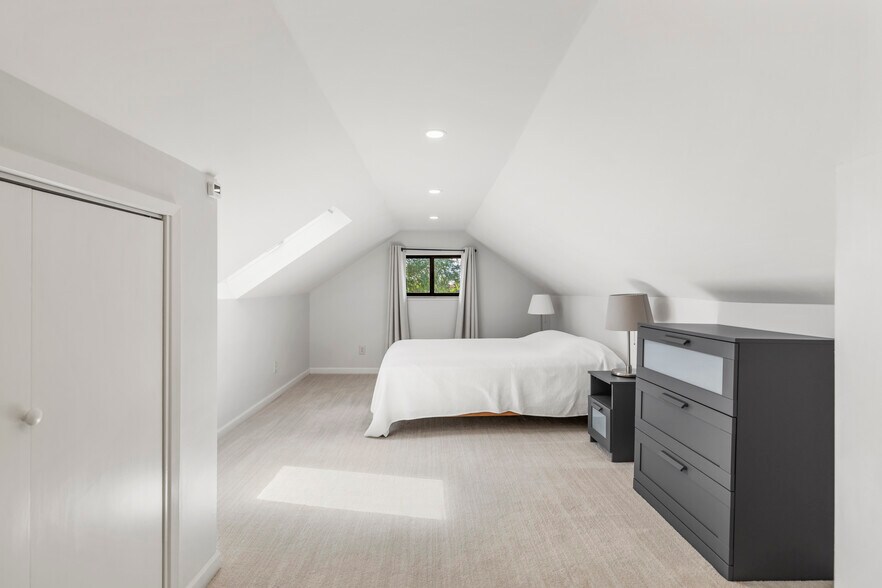 More Photos Of 9930 Calvine Rd, Sacramento Apartments For Sale