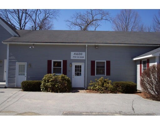 More Photos Of 327-337 Acton Rd, Chelmsford Storefront Retail Residential For Sale