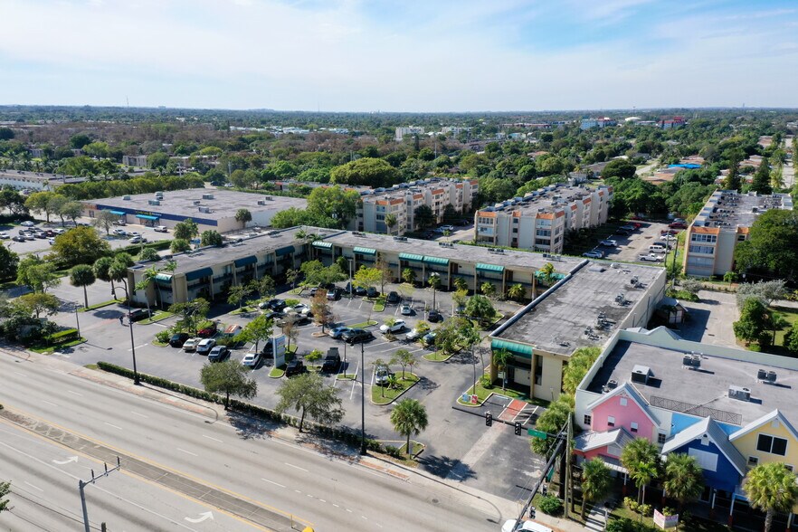 More Photos Of 2331 N State Road 7, Lauderhill Office For Sale