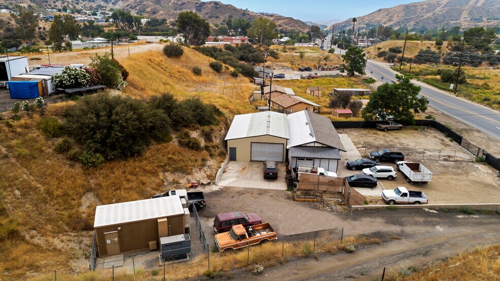 More Photos Of 16280 Sierra Hwy, Santa Clarita Land For Lease