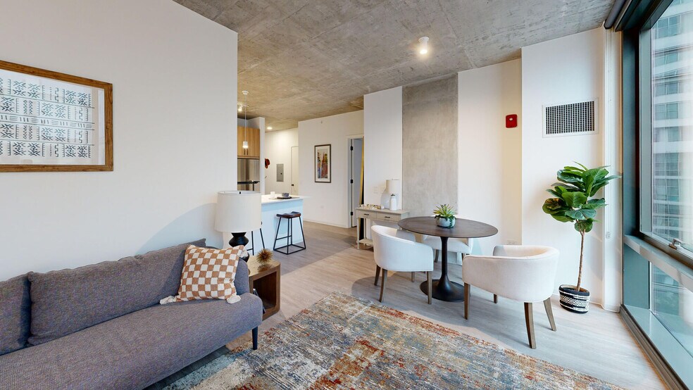 More Photos Of 1717 S Michigan Ave, Chicago Apartments For Lease