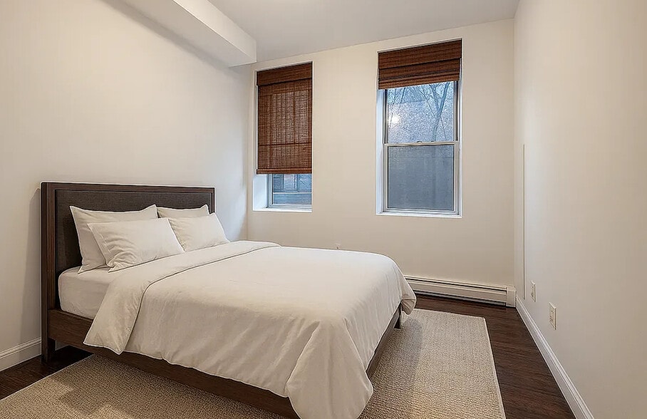 More Photos Of 304 W 133rd St, New York Storefront Retail Residential For Sale