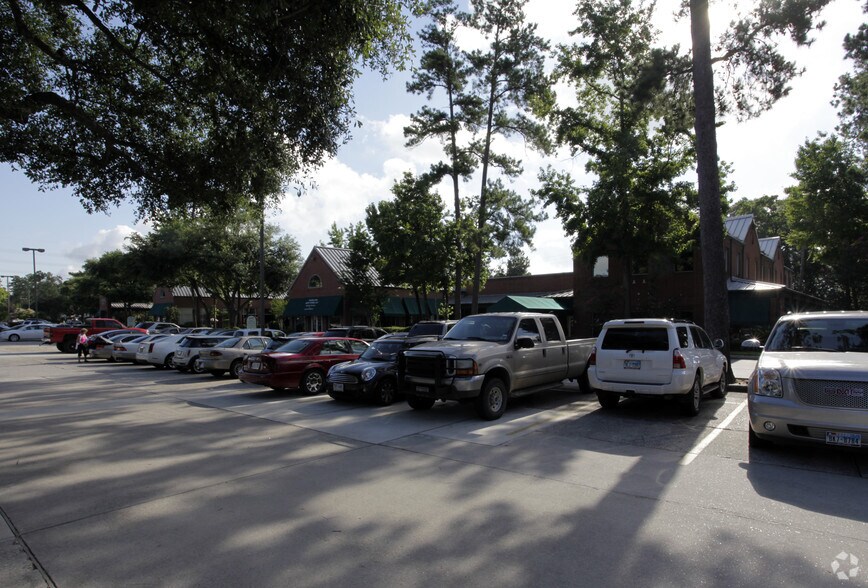 More Photos Of 25154 Grogans Park Dr, The Woodlands Freestanding For Lease