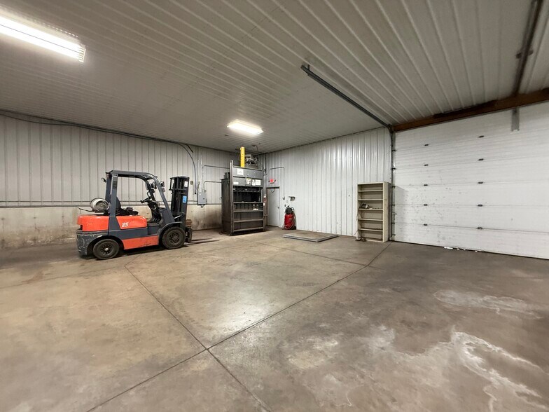 More Photos Of 106 E Washington St, Tomah Industrial For Sale