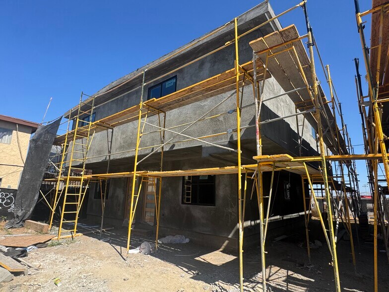 More Photos Of 906 Lakme ave, Wilmington Apartments For Sale