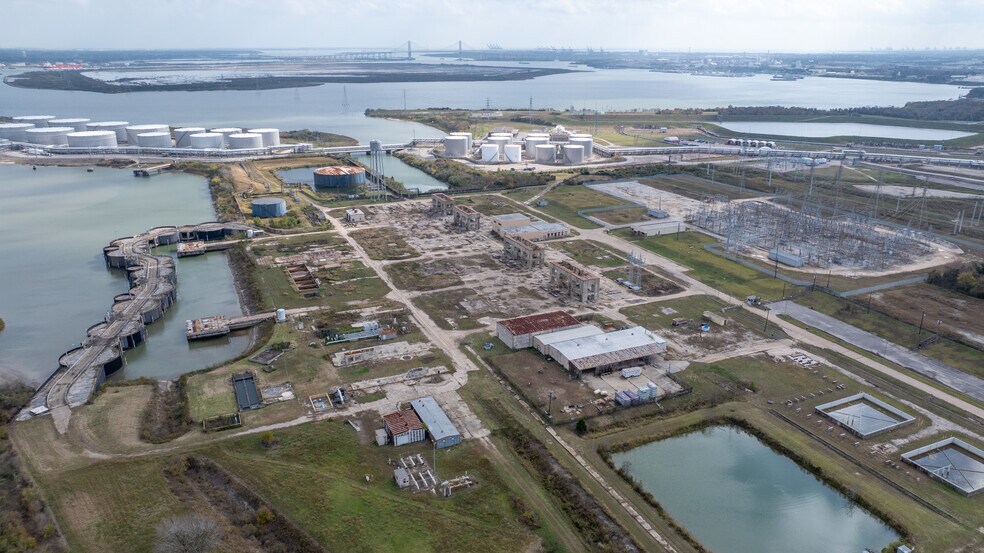 More Photos Of 2012 Miller Cut Off Rd, La Porte Land For Lease