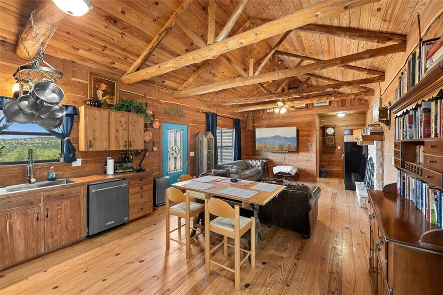 More Photos Of 496 Middleton Rd, Spicewood Land For Sale